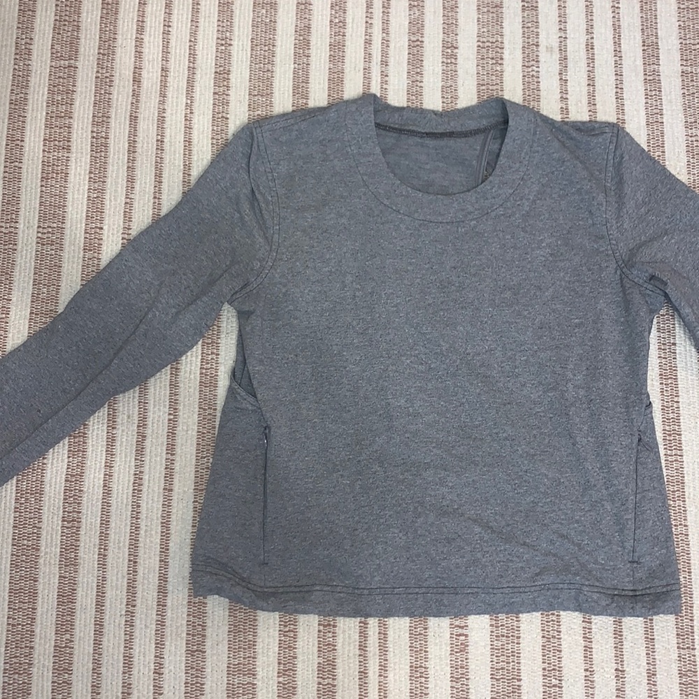 Lululemon open back crewneck